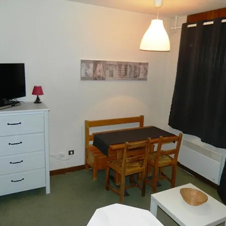4 Pers Avec Balcon Et Acces Ete Piscine - Fr-1-815-21 Appartement